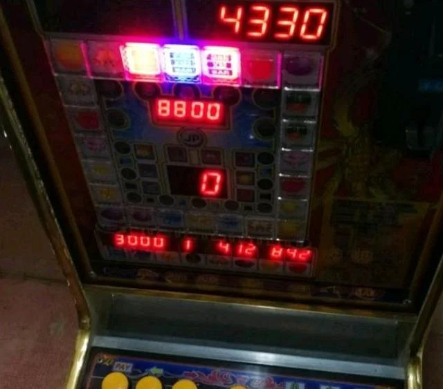 CG飞行员水果机游戏界面